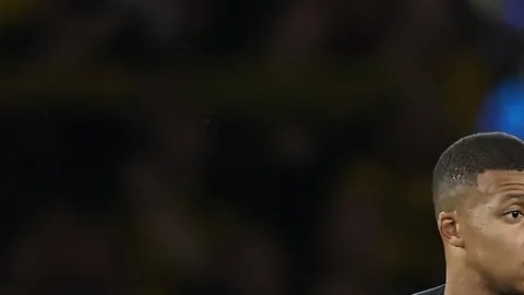 El entrenador del PSG resaltó que los técnicos siempre tienen mucha presión por los medios.