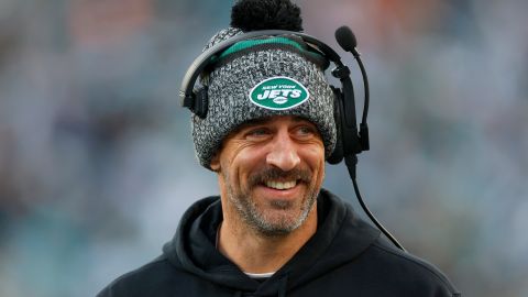 Aaron Rodgers votado por sus compañeros de los New York Jets como el jugador más inspirador en 2023