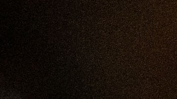 Hunter Biden, hijo del presidente estadounidense Joe Biden, escucha mientras su abogado Abbe Lowell habla con la prensa en una reunión del Comité de Supervisión de la Cámara de Representantes.