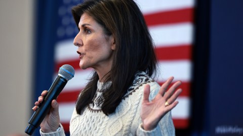 Haley reaccionó a la salida de Ron DeSantis de la primaria: “Solo quedamos un hombre y una mujer”