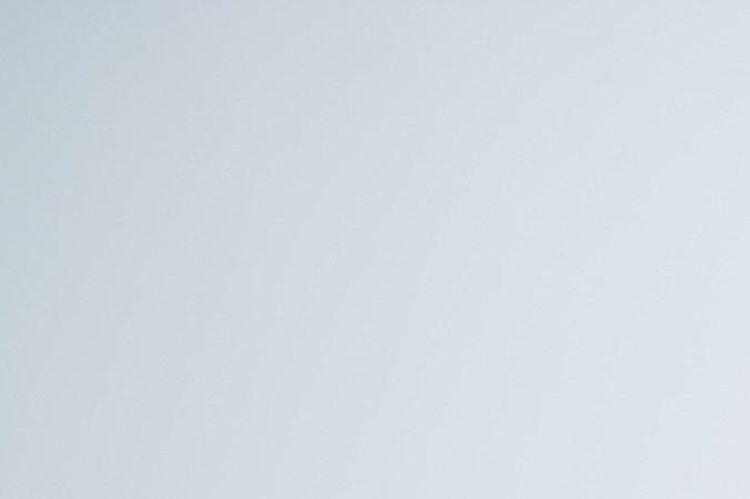 Whoopi Goldberg posando en una alfombra roja.