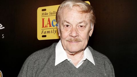 Jerry Buss murió el 19 de febrero de 2013.