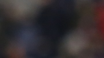 Gigi Riva (C) durante un homenaje por parte del Calgliari en 2017.