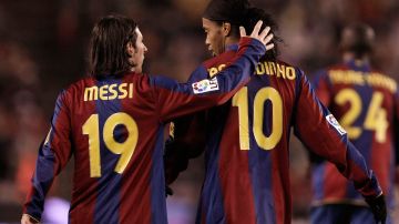 Lionel Messi recordó viejas épocas en Barcelona en una foto que publicó Ronaldinho en Instagram