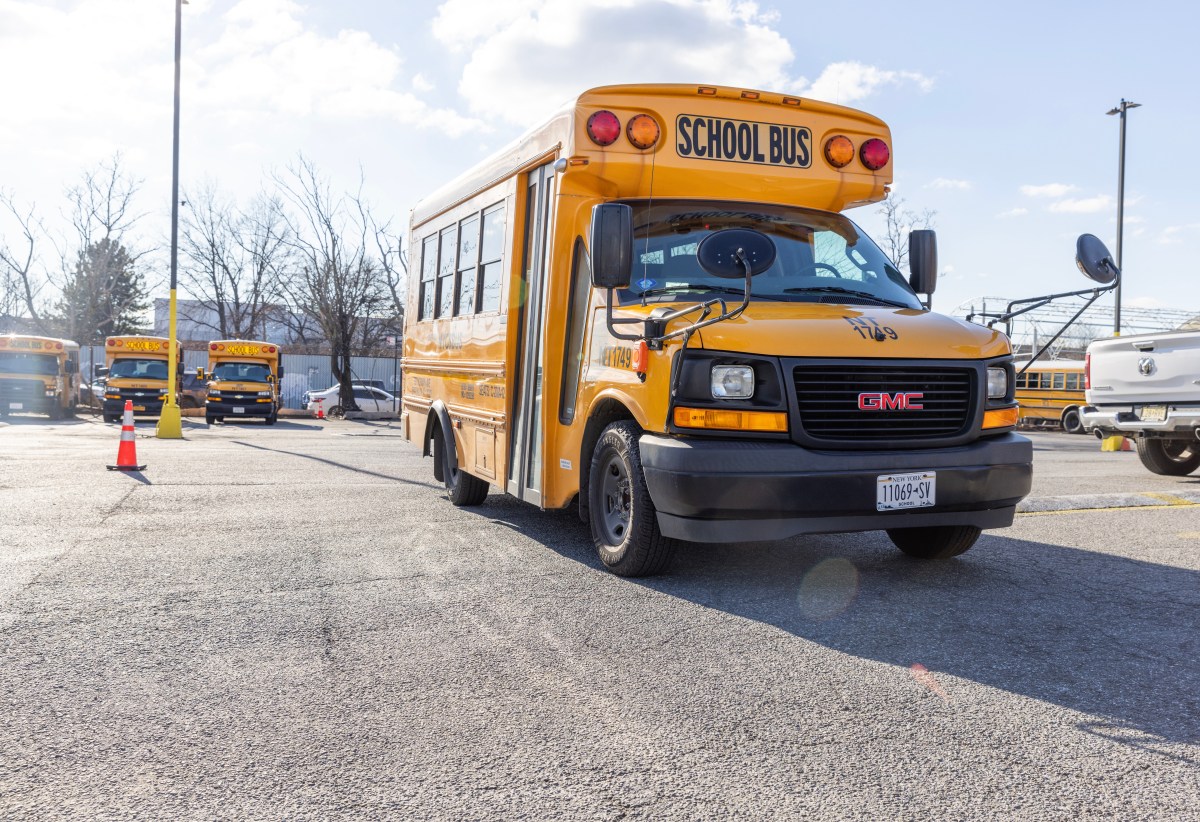 New York City Announces Measures to Improve Student and Road Safety with Intelligent Speed Assist System on School Buses