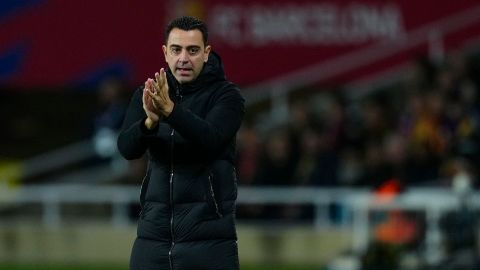 Xavi Hernández celebra el triunfo del FC Barcelona ante Osasuna por LaLiga española.