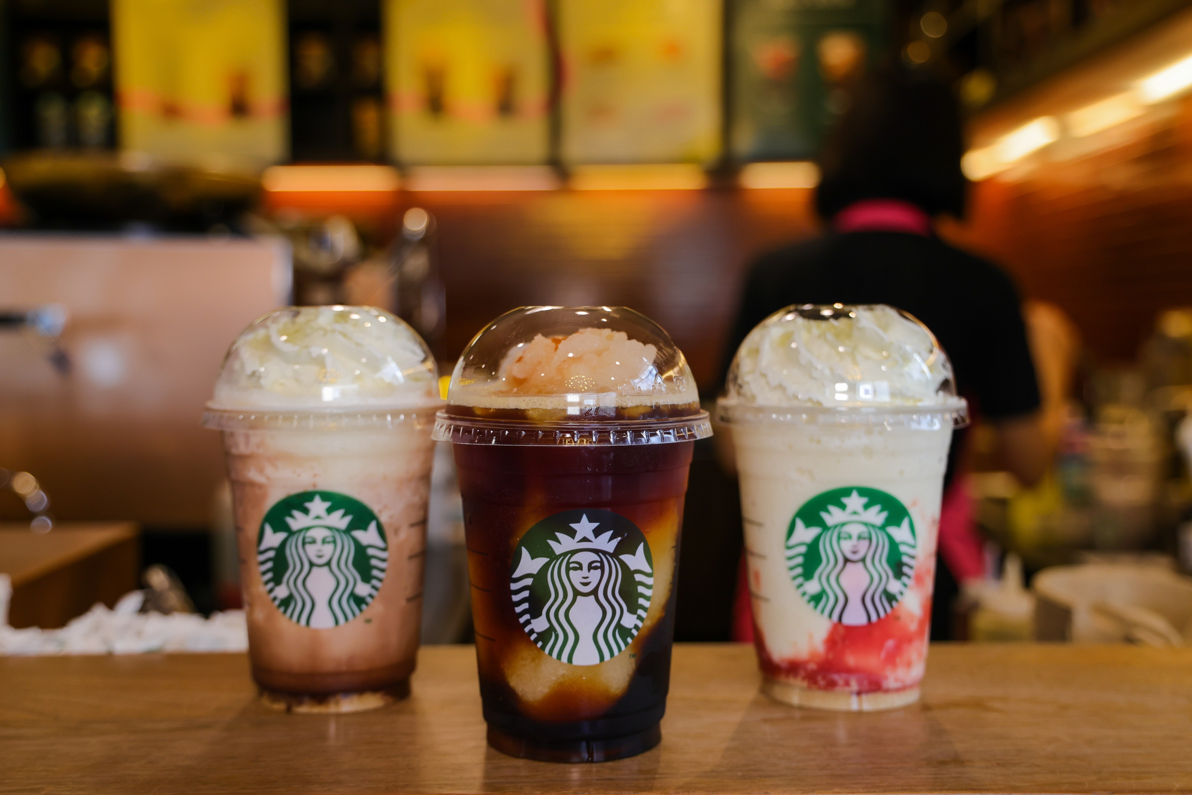 Vasos de Starbucks 2024: Este día podrás comprar la colección de febrero