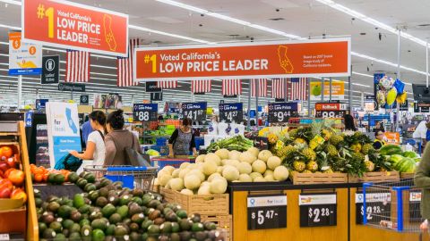 walmart-comida-hawaiana-uncle-sharkii-poke-bar