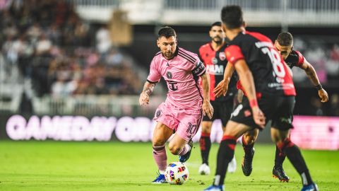 "Siempre quiero estar todos los partidos": Messi se disculpa con aficionados por no jugar en Hong Kong