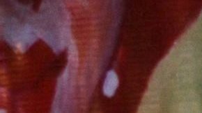 Laura Zapata posando en una alfombra roja.