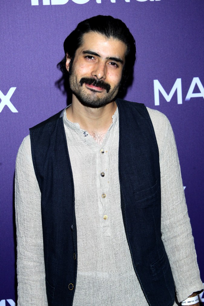 José Ángel Bichir posando.