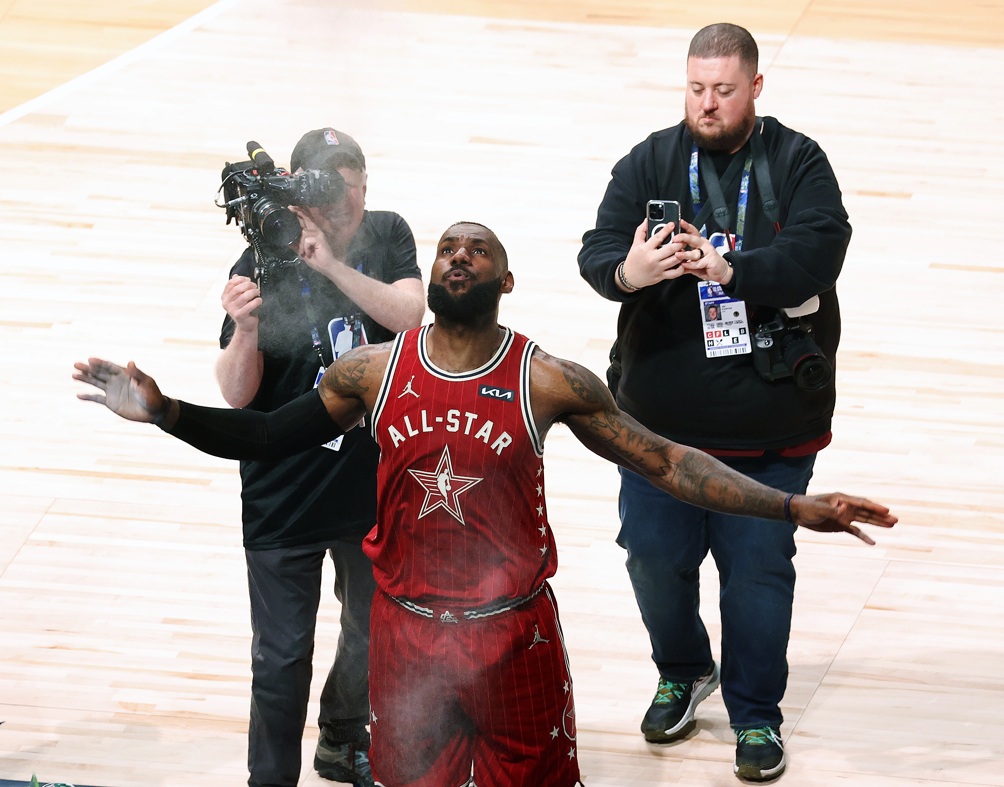 "Me Comprometí A Jugar Con El Team USA": LeBron James Confirma Su ...