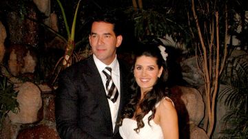 Eduardo Santamarina junto a su esposa Mayrín Villanueva.