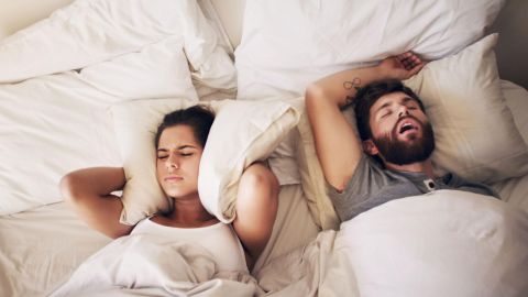 Pareja dormir