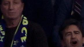 Marcos Llorente celebra su tanto ante el Real Madrid.