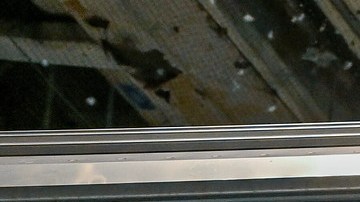 El plan de renovar la flota de trenes para dar paso a tecnología de última generación, podría tener una pausa significativa de varios años.