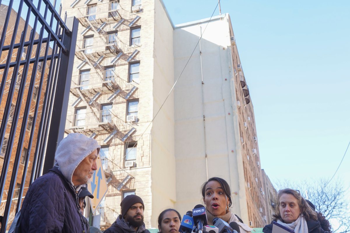 Lawsuit Filed Against 1915 Billingsley Terrace Owners for Building Collapse and Hazards