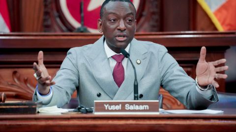 El concejal de Harlem, Yusef Salaam, vivió en carne propia la injusticia de haber estado siete años en prisión tras ser acusado erróneamente del ataque y violación de una joven en Central Park en 1989.