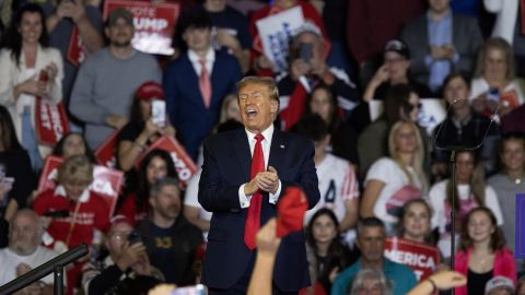 Trump atacó a Haley el sábado por la tarde en un mitin en Carolina del Sur.