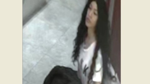 Sospechosa de acuchillar a un taxista en Queens, NYC.