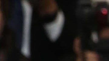 Kendall Jenner posando en el Gala del Met 2024.