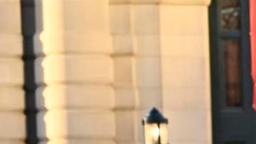 El alcalde de Kansas City, Quinton Lucas, aseguró que este tipo de tragedias ocurren debido a la libre portación de armas.