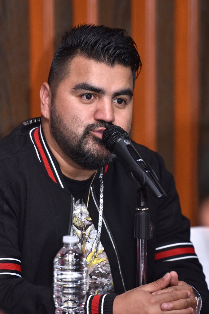 'El Mimoso' tras enfrentar delicadas acusaciones no duda en ayudar a su expareja.