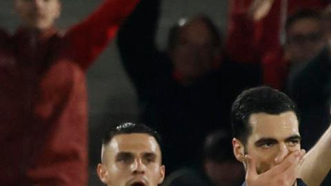 Llega al fútbol la tarjeta azul: Descubre para qué sirve y cuándo se usará durante los partidos