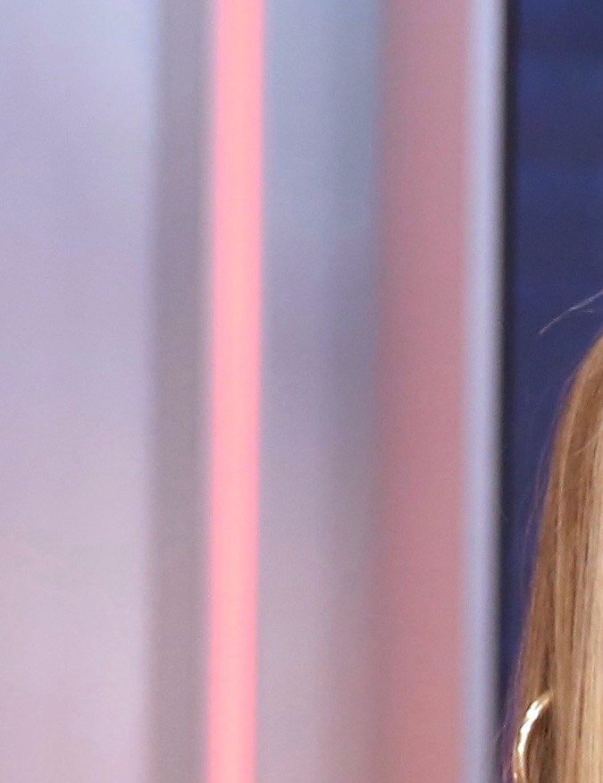 Jennifer López actuando en un show.