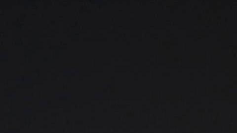 La coalición liderada por EE.UU. ha llevado a cabo nuevos ataques contra los hutíes de Yemen posiciones en la capital.