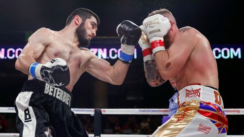 Artur Beterbiev y Dmitry Bivol se enfrentarán el 1 de junio en Arabia Saudita.