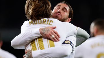 Luka Modric y Sergio Ramos compartieron por muchos años en el Real Madrid.
