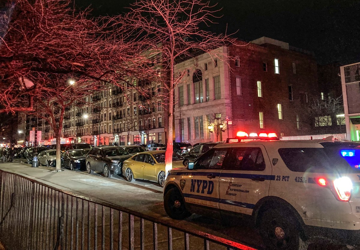 Brutal homicidio a puñaladas en edificio en Nueva York: la víctima había sobrevivido a un tiroteo