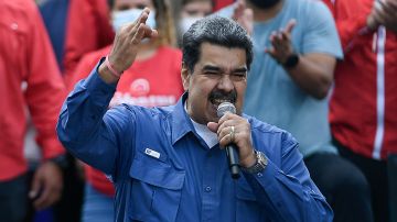 Maduro dijo que migrantes retornarían a Venezuela en menos de un año si EE.UU. levanta las sanciones