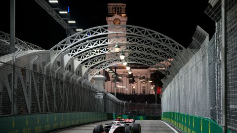 Nico Hulkenberg en el circuito de Marina Bay de Singapur.