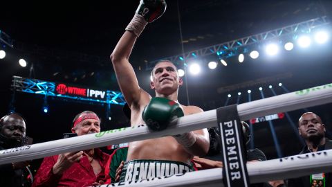 David Benavídez espera poder enfrentar al Canelo Álvarez.