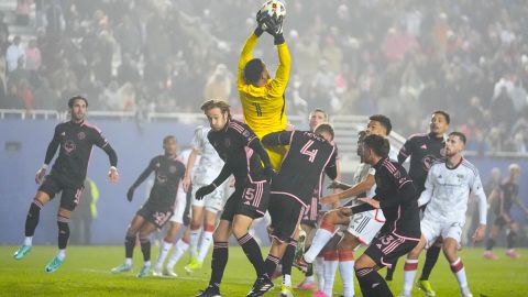 Disputa del convenio colectivo obliga a la MLS a comenzar la temporada con árbitros suplentes