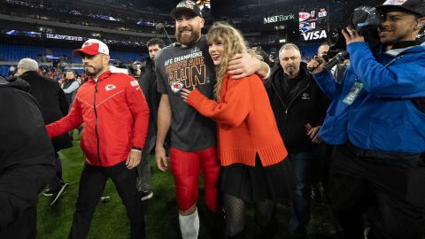 La vida de Travis Kelce y su familia cambió con la llegada de Taylor Swift.