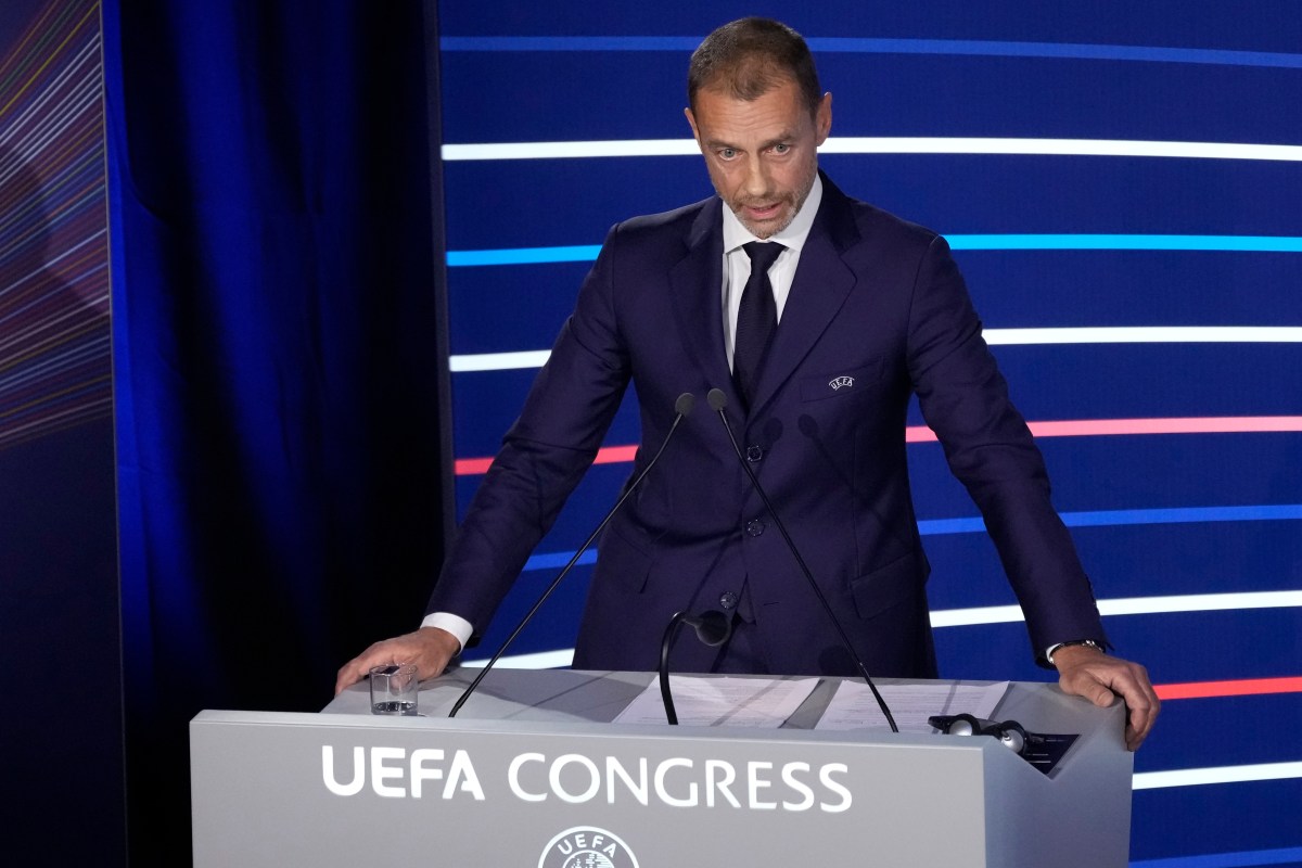 El presidente de la UEFA informó que se mantendrá en el cargo hasta el 2027.