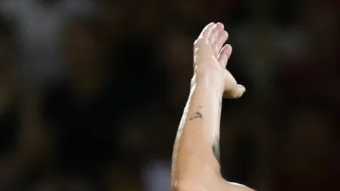 El futbolista colombiano podría regresar a Europa por el interés del Besiktas.
