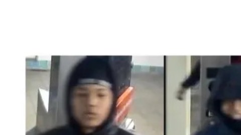 NYPD publicó fotografías de los sospechosos en una pelea sangrienta y apuñalando afuera de un refugio para inmigrantes.