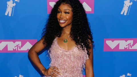 SZA está nominada en nueve categorías.