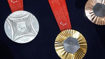 Las medallas olímpicas de París 2024 llevarán un pedacito de la Torre Eiffel