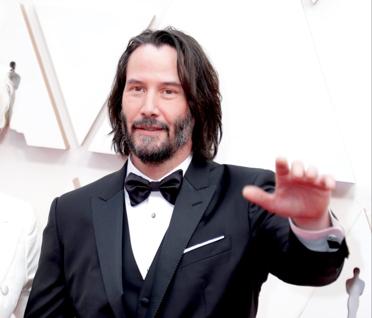 FOTO: Keanu Reeves genera euforia por su nuevo look