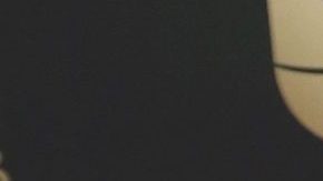 Thalía posando en una alfombra roja.