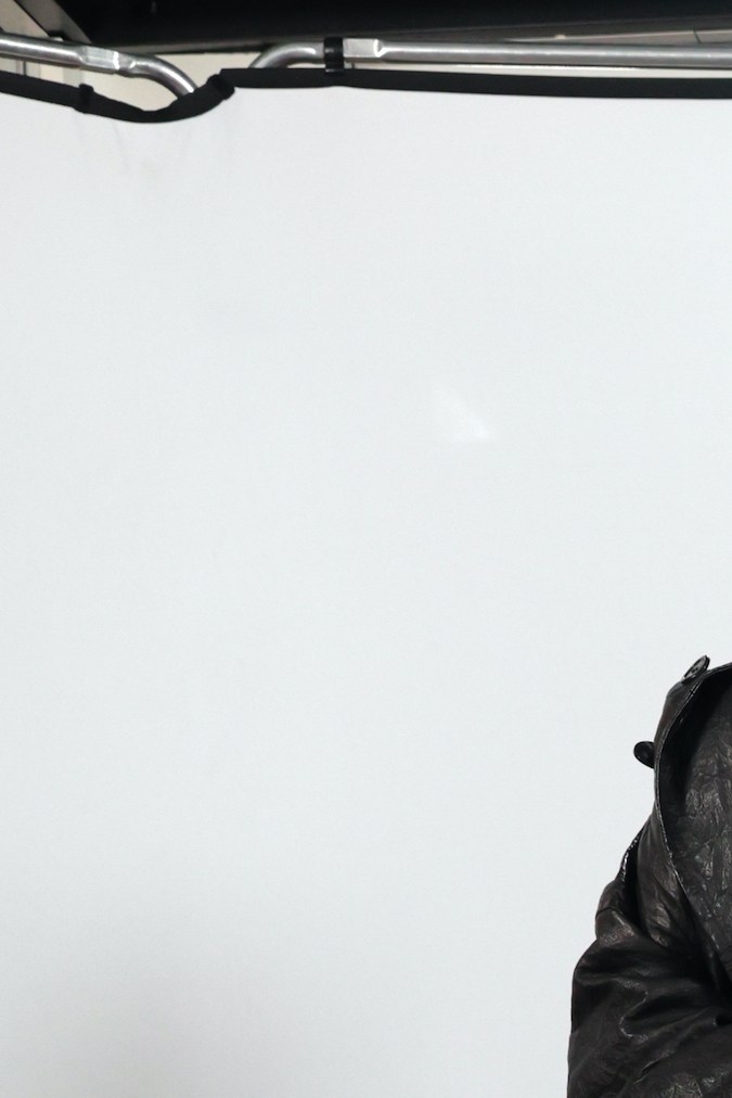 Rosalía posando en una alfombra roja.