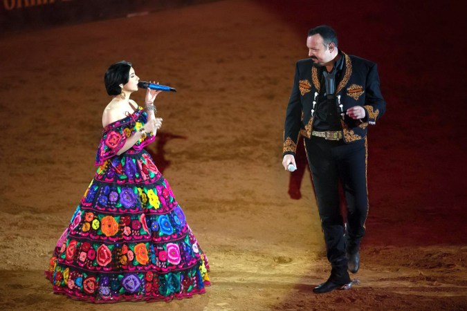 Ángela y Pepe Aguilar llevan su espectáculo "Jaripeo Sin Fronteras" a la Plaza de Toros México, en donde pudieron reunir a más de 40 mil personas que cantaron sus éxitos/México, 4 de marzo 2023.