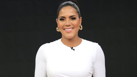 Francisca está construyendo la casa de sus sueños.