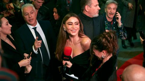 Sofía Vergara participando en un evento.