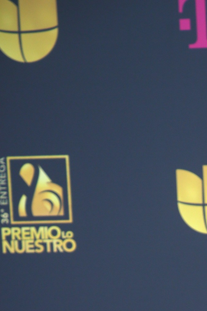 Clarissa Molina posando.